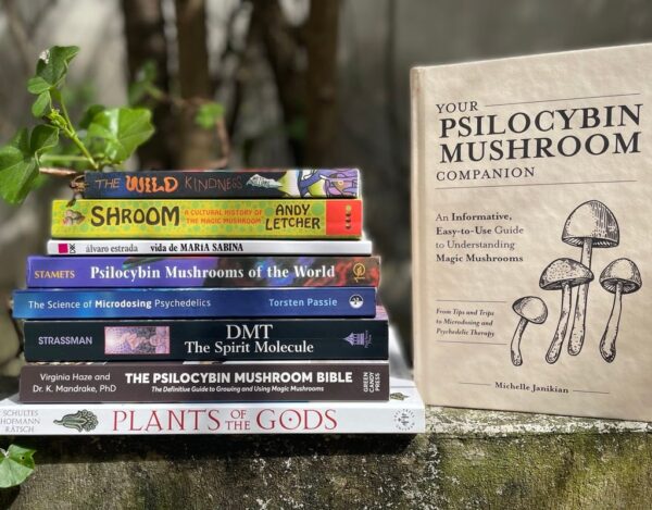 your_psilocybin_mushroom_companion_michelle_janikian_bookshop_list