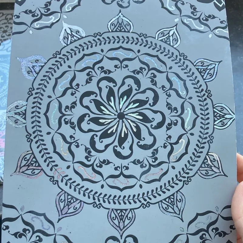 Mandala symbolisant l'harmonie et l'intégration psychédélique